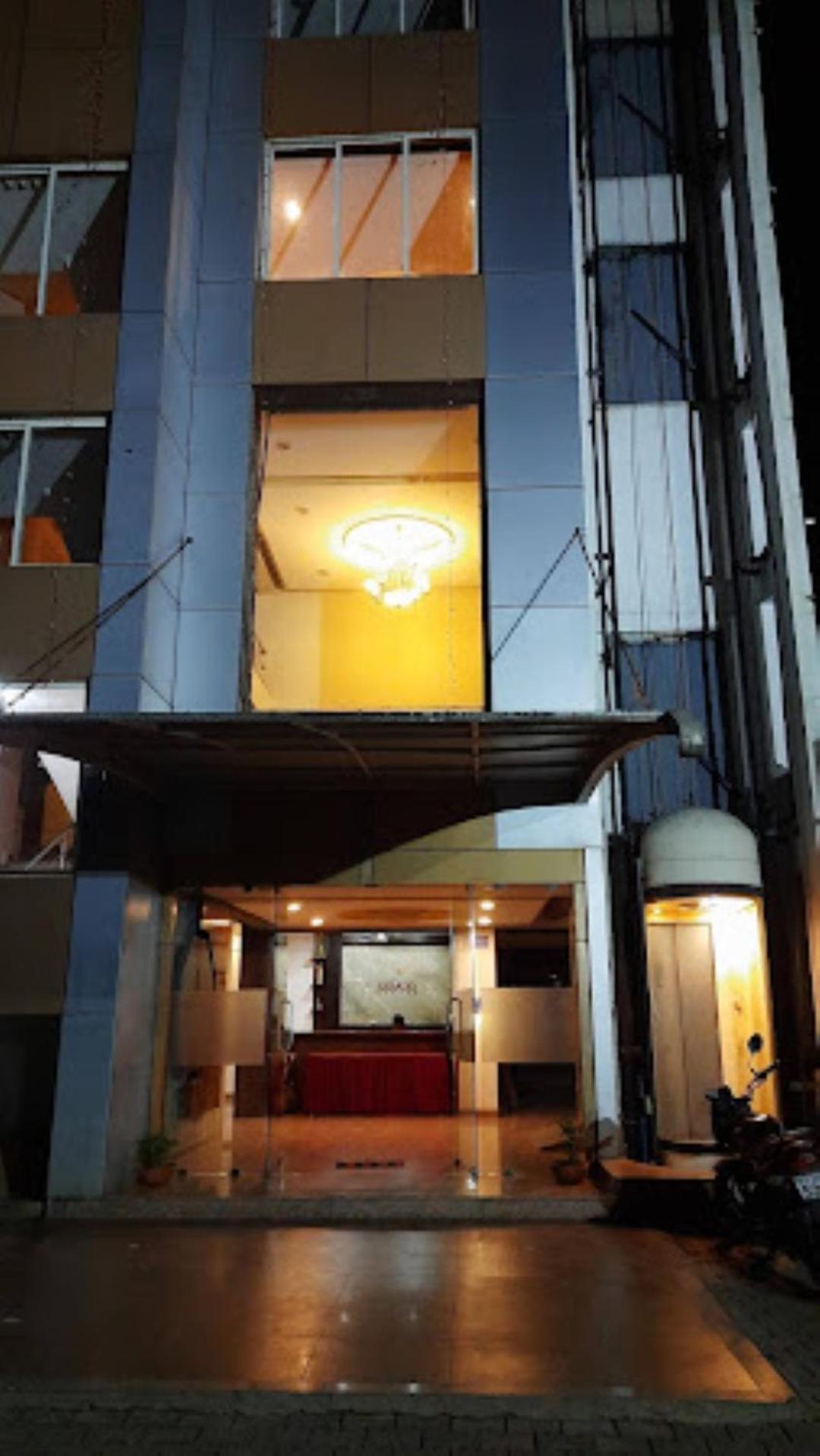 Hotel Maratha Palace,Satara Eksteriør bilde