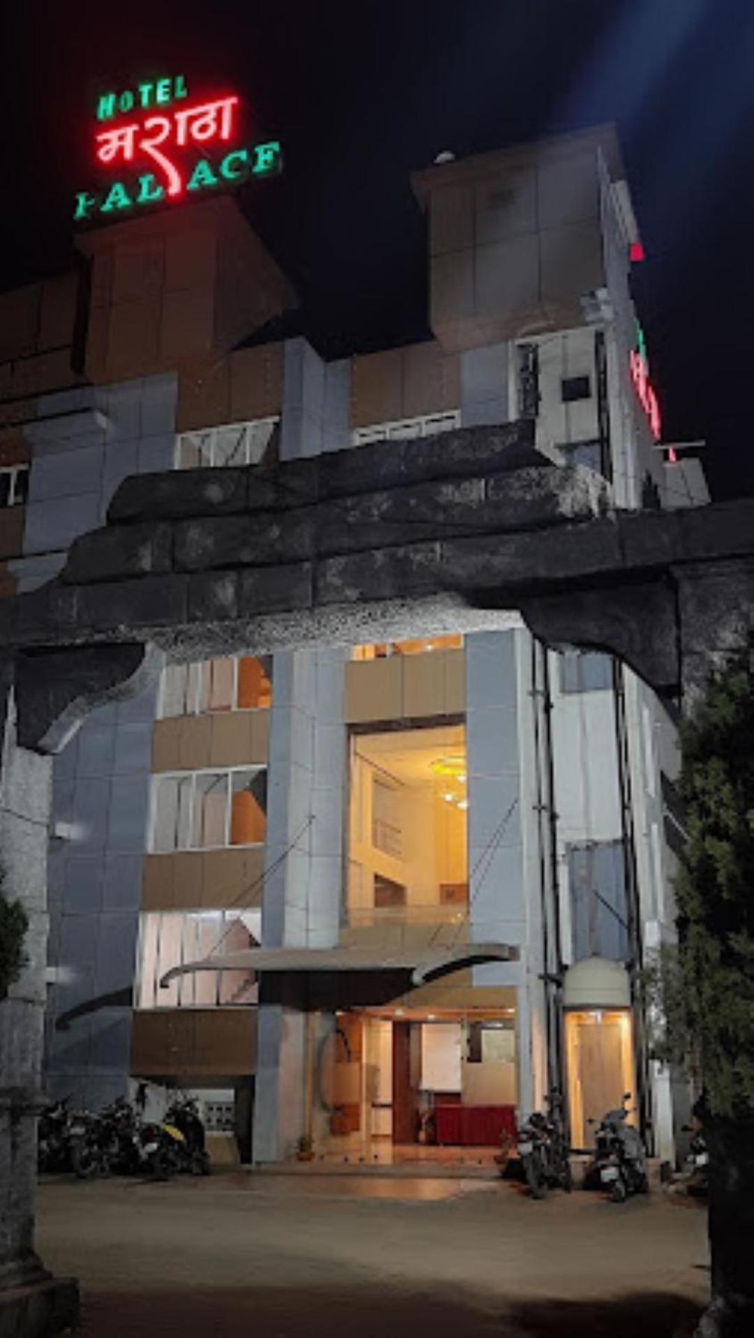 Hotel Maratha Palace,Satara Eksteriør bilde