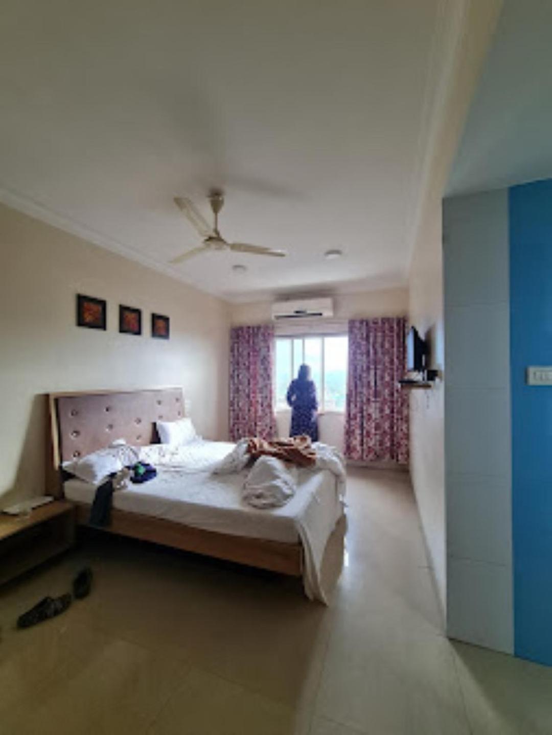 Hotel Maratha Palace,Satara Eksteriør bilde