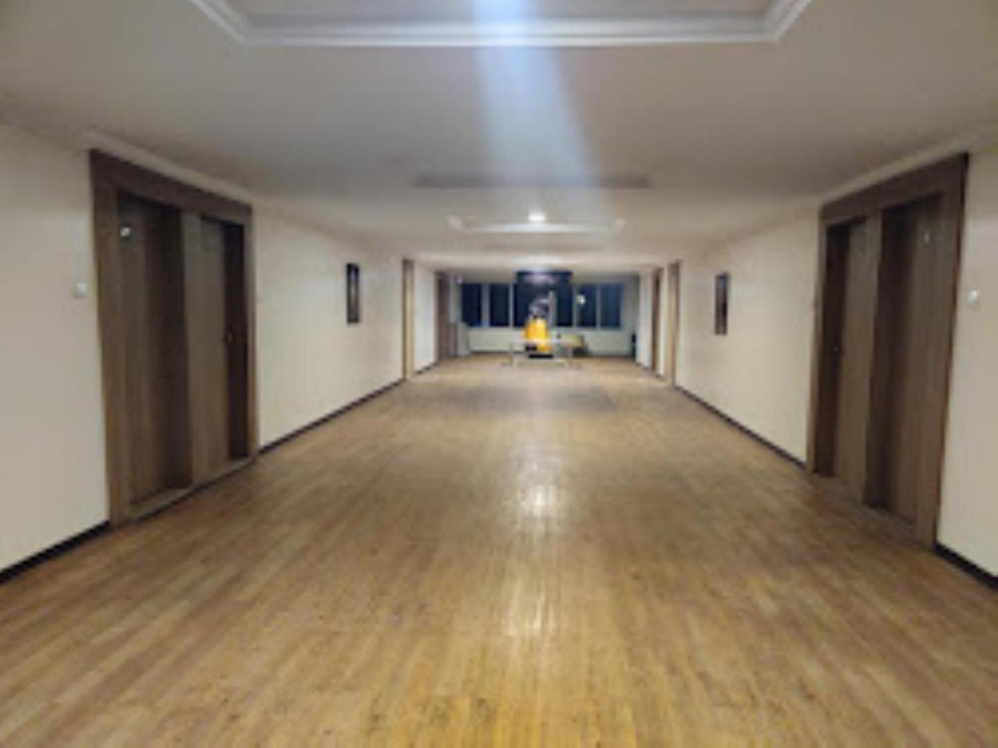 Hotel Maratha Palace,Satara Eksteriør bilde