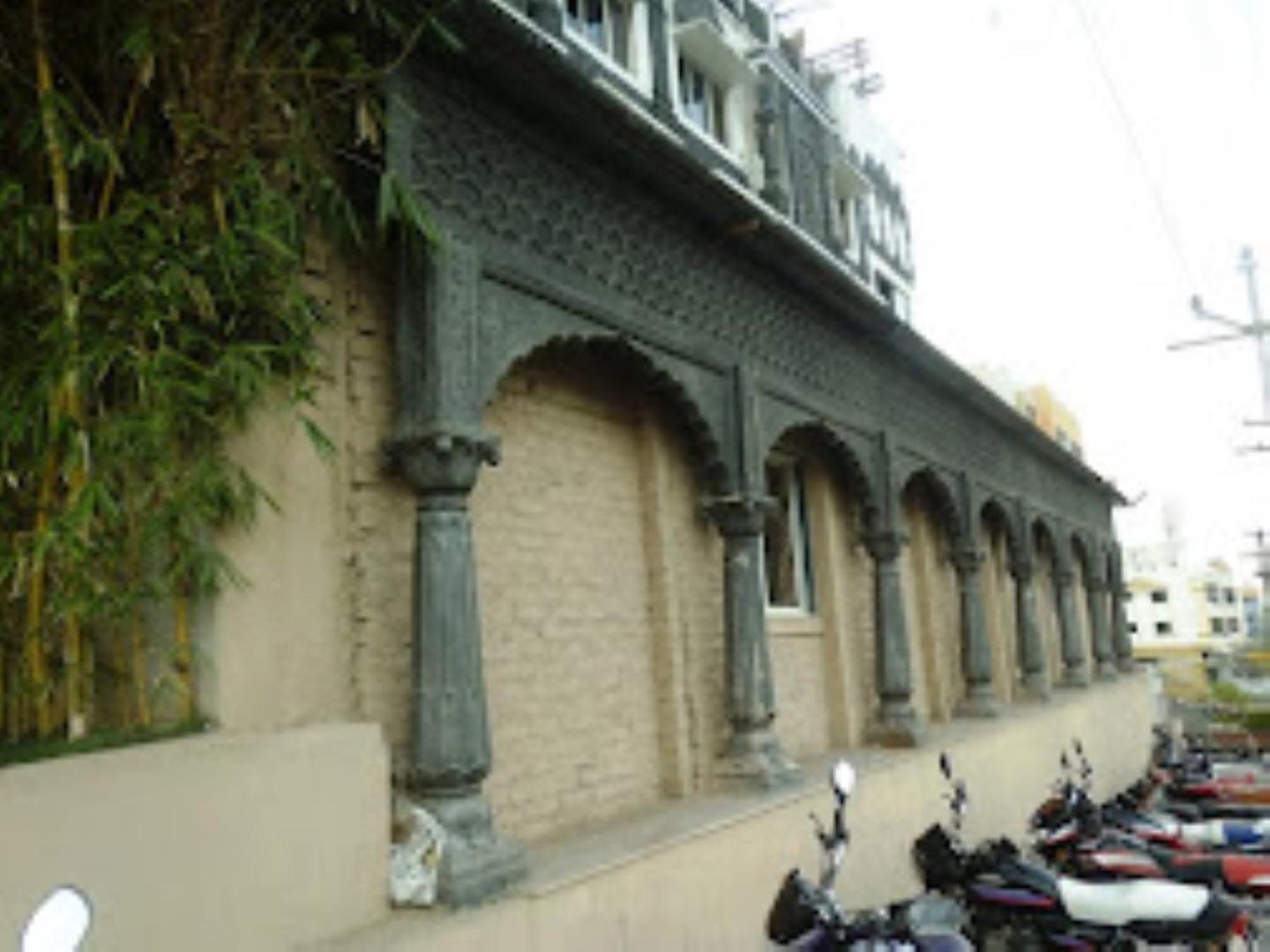 Hotel Maratha Palace,Satara Eksteriør bilde