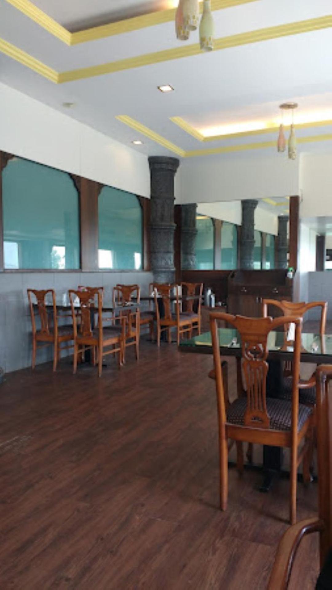 Hotel Maratha Palace,Satara Eksteriør bilde